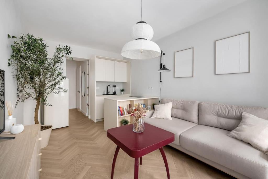 Apartamento Limewash In Vrsovice District